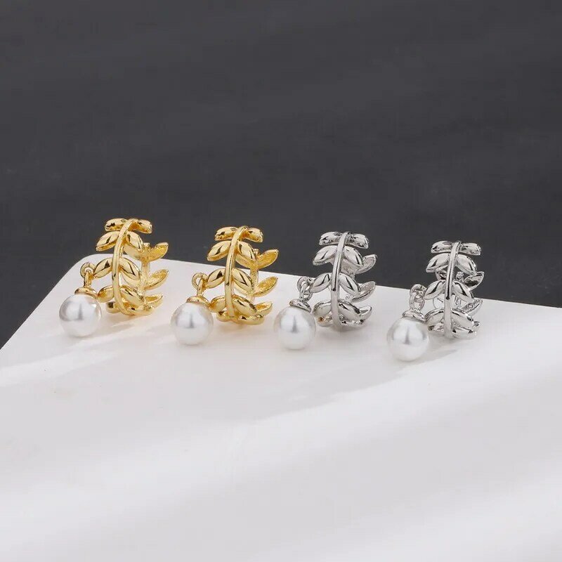 Imitation Pearl Leaf Shaped Earbone Clip Earrings for Women Light Luxury Ear Cuff 1 Piece Party Jewelry Wholesale
