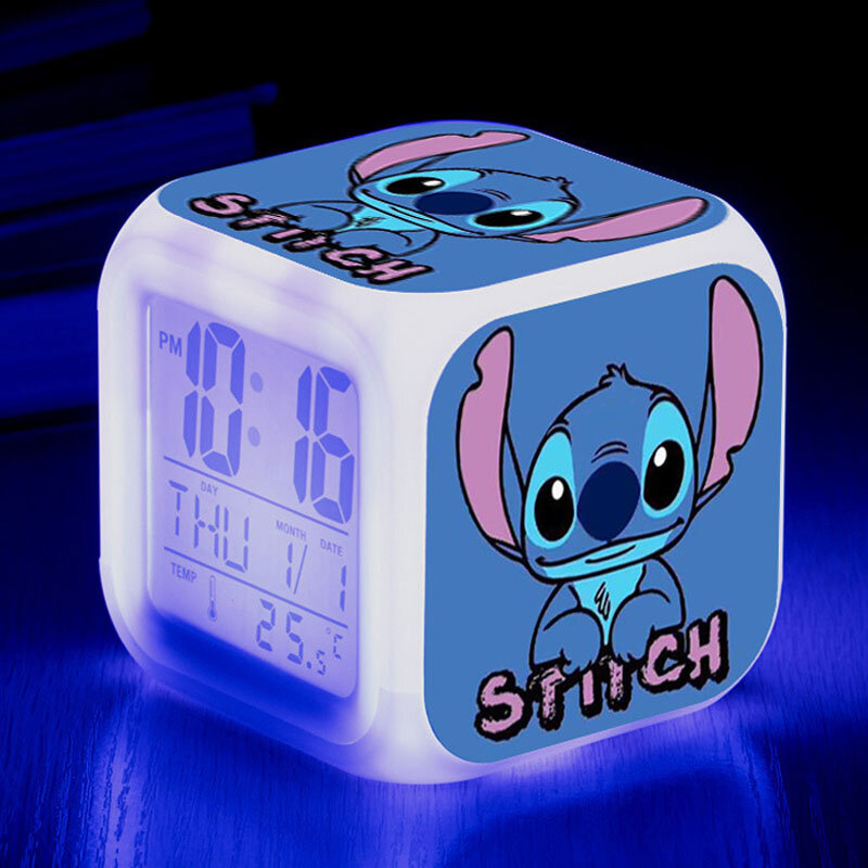 Jam Alarm Disney Lilo Stitch, mainan Action Figure PVC berubah warna LED untuk hadiah ulang tahun anak-anak