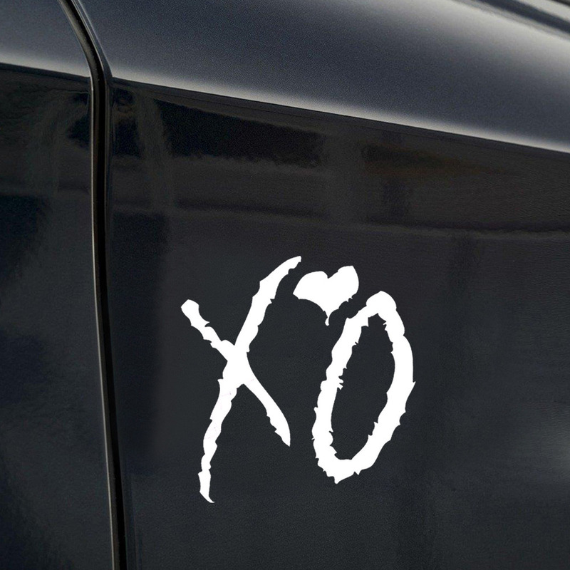 ملصق Weeknd XO للحيوانات الأليفة ملصق سيارة SUV شاحنة نافذة الكمبيوتر المحمول جدار الفن زينة ملصق أسود فضي أبيض العالمي مقاوم للماء الخارجي أجزاء
