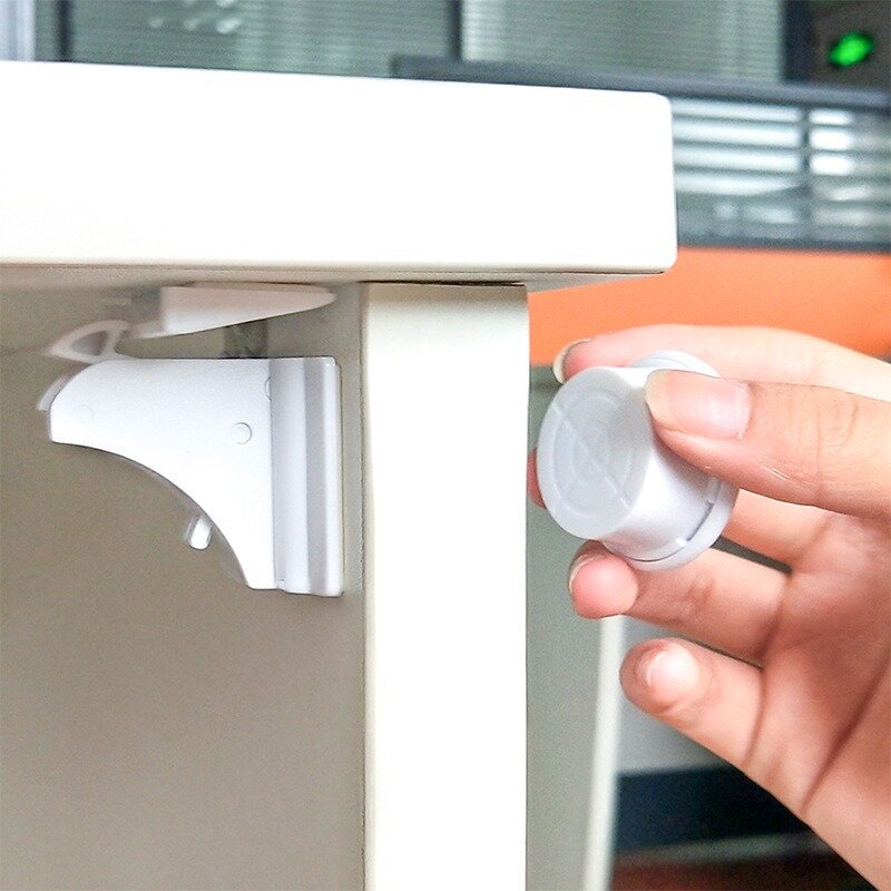 Ochronne blokada bezpieczeństwa magnetyczne niewidoczne dziecko dziecko Anti-pinch ręcznie do szafki do szuflady zatrzask zamek magnetyczny zamknięcie drzwi szafy