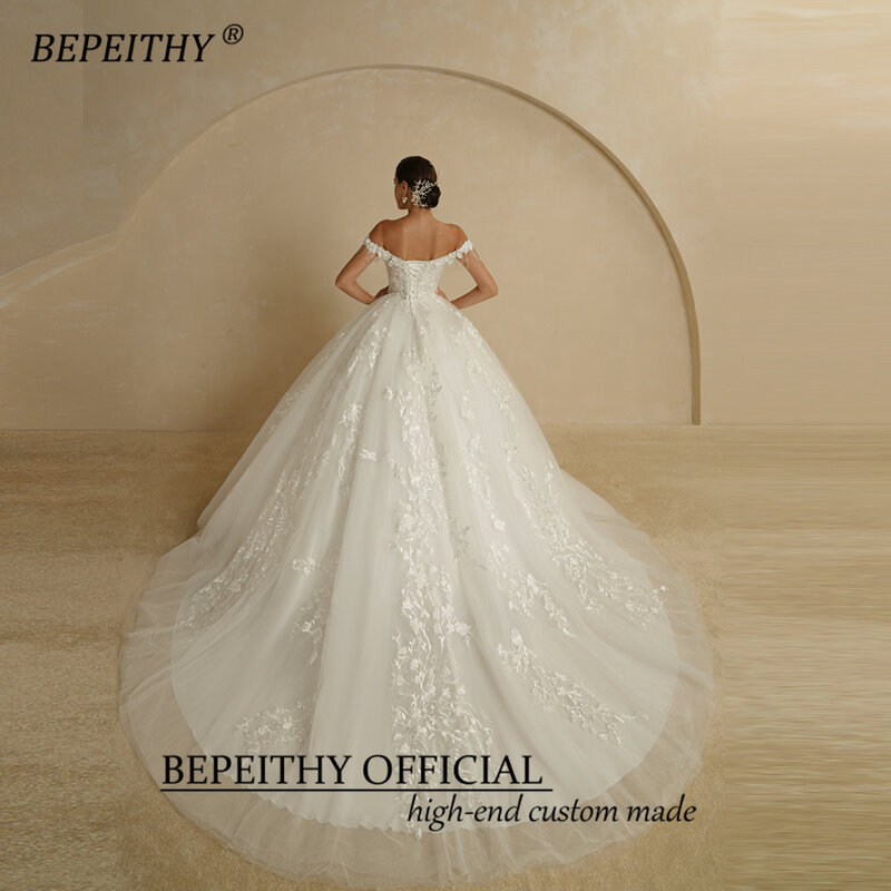 BEPEITHY-섹시한 오프 숄더 민소매 플로어 공주 웨딩 드레스, 2022 여성을 위한 저렴한 온라인 아이보리 V 넥 레이스 신부 드레스