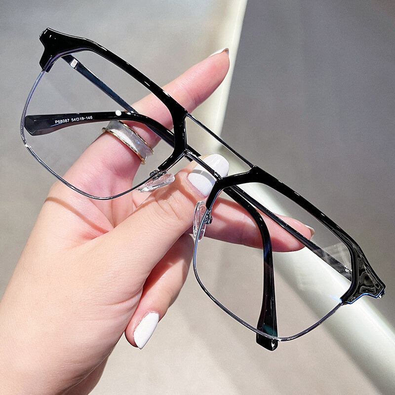 Occhiali da vista rotondi Vintage ultraleggeri occhiali da vista Unisex in metallo Anti luce blu protezione per gli occhi occhiali da Computer con blocco a raggi blu