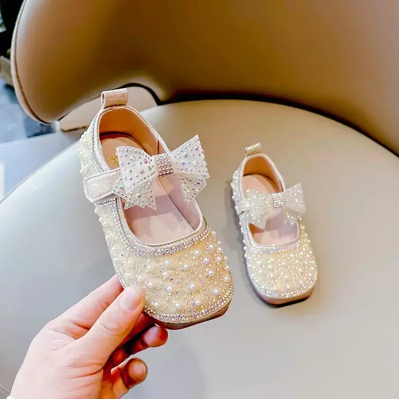 Girls' Cute Bow Temperament Princess Shoes 2024 Spring New Fashion Rhinestone Pearl Girls' Leather Shoes for Party Wedding Show