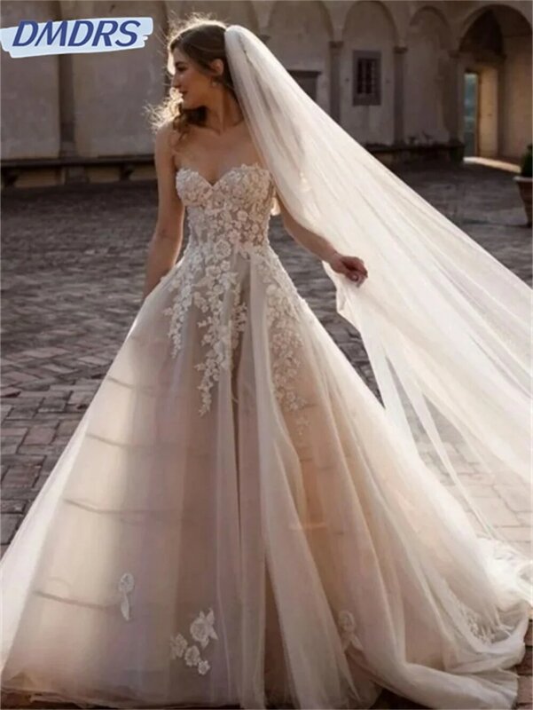 Elegante abito da sposa senza spalline 2024 affascinante abito da sposa in Tulle romantico abito lungo fino al pavimento Vestidos De Novia