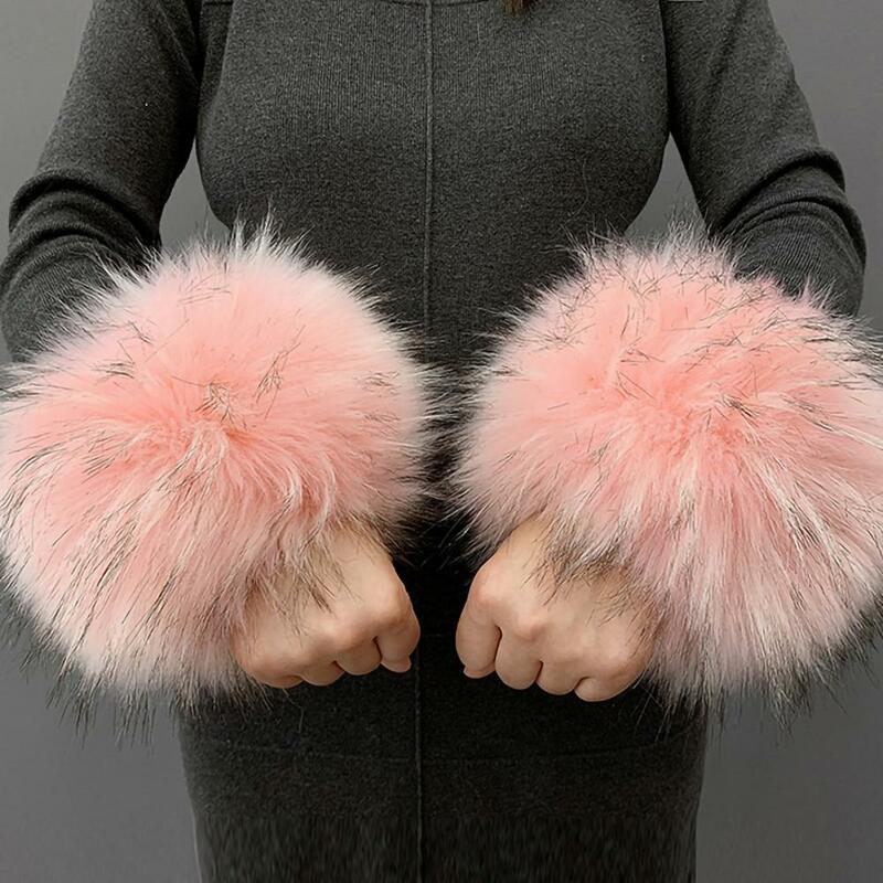 Anime Women Faux Fox Fur Cuffs Wristband Winter Warmer Arm Wrist Raccoon Fur Sleeve Gloves Winter Wrist Sleeve Fluffy Oversleeve