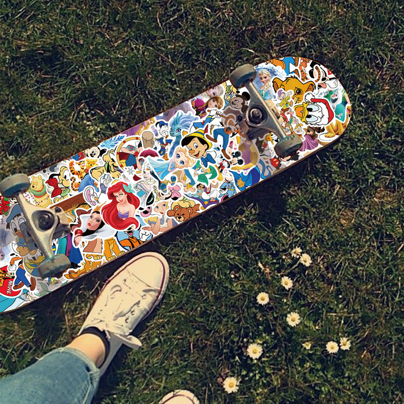 Stiker Disney Mix, 50/100 buah kartun Disney Mix lucu Stitch Micky Princess stiker vinil Laptop bagasi Skateboard tahan air gadis stiker