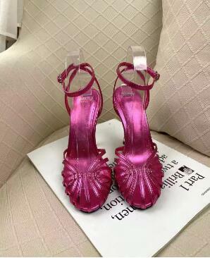 UVRCOS-zapatos de tacón alto con correa en el tobillo para mujer, Sandalias de tacón de aguja, estilo enjaulado, cuero de alta calidad, Verano