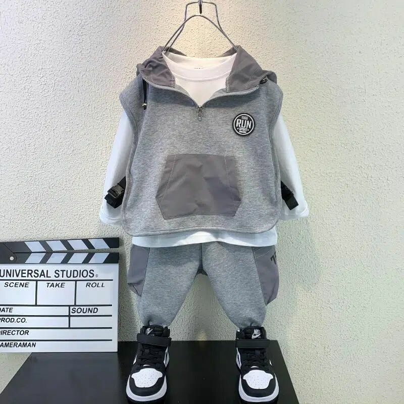 Children's Clothing Set New Boys' Cotton T-shirt Vest Pants 3 Piece Set Boys' Baby Casual Fashion Clothing Set 2-9Y