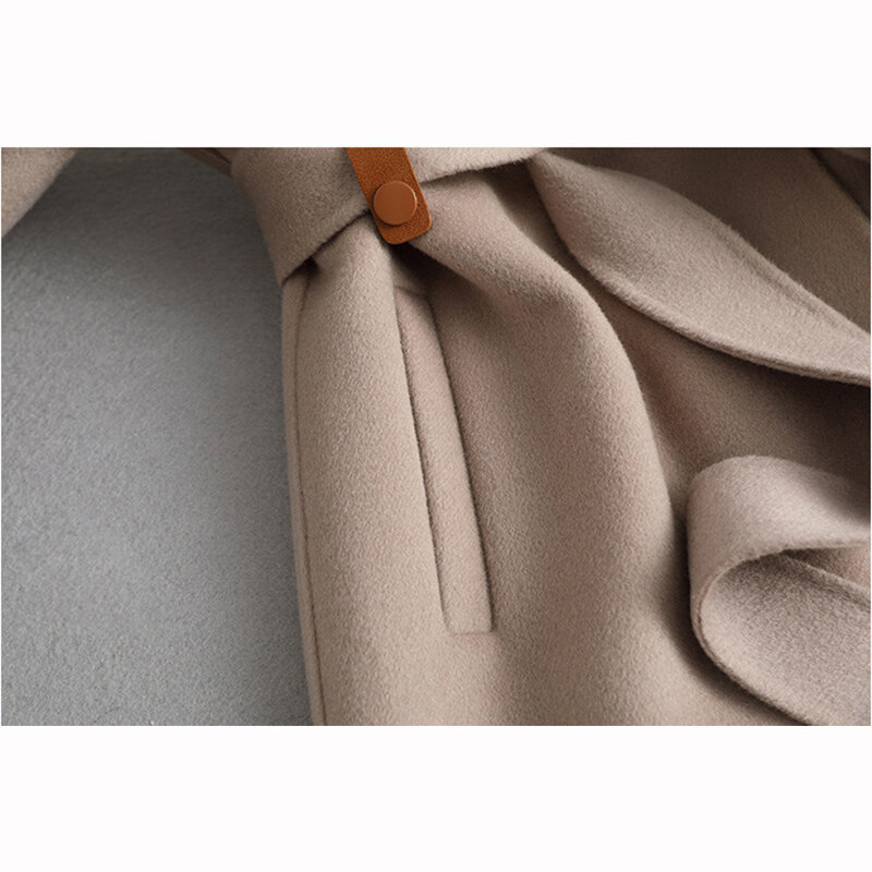 Cappotto di lana caldo collo di pelliccia staccabile moda Casual donna cappotto di lana tinta unita giacca femminile di lana con collo di pelliccia di volpe reale
