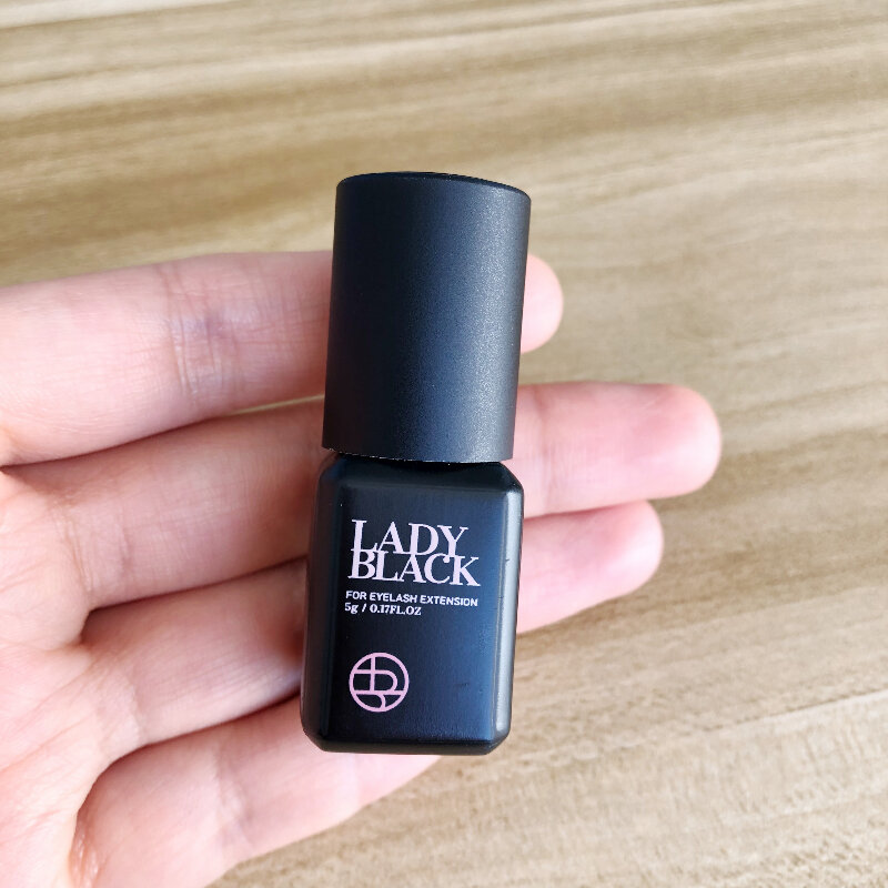 5 bottiglie corea Lady colla per Extension ciglia nera tappo nero individuale adesivo impermeabile per strumento di bellezza per trucco sensibile da 5ml