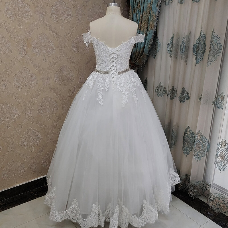 فستان زفاف أبيض بتطريز الكتفين ، ساحر ، مقاس مصنوع ، ثوب كروي ، مخصص ، من من من من من