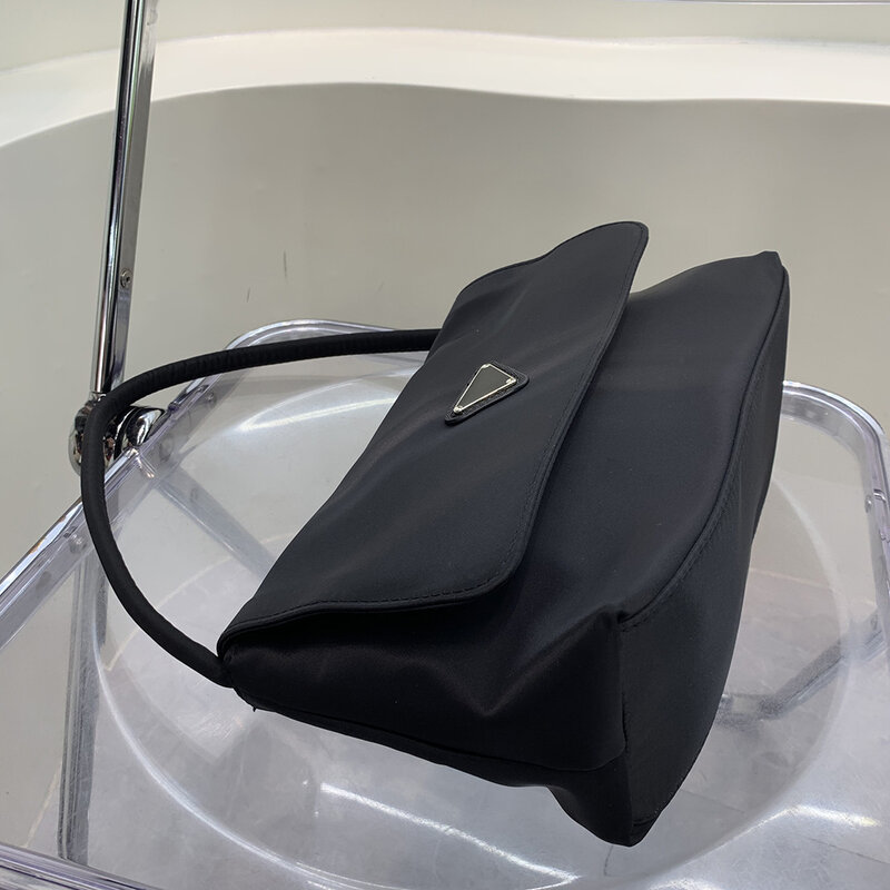 Bags new large-capacity nylon cloth shoulder bag casual simple handbag fashion armpit bag