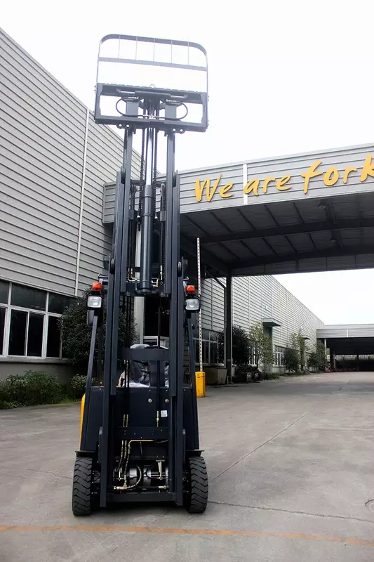 XCMG-carretilla elevadora inteligente de 3 ruedas, 1,6 toneladas, 2 toneladas, 2,5 toneladas, 3 toneladas de peso, Forn Lift