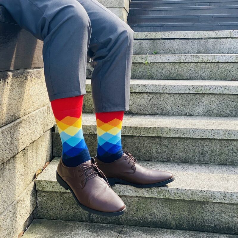 Abito da uomo Color Casual Fashion Happy Socks cotone pettinato autunno inverno Plus Size calzini uomo regali