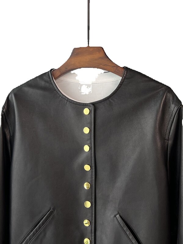 Крутая и крутая Короткая кожаная куртка в американском стиле Хай-стрит с высокой темпераментной и супер красивой черной круглой горловиной J