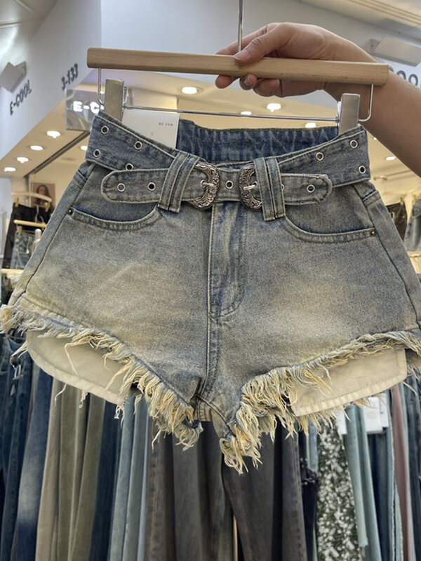 Винтажные облегающие джинсовые шорты в американском стиле с завышенной талией, летние женские пикантные обтягивающие брюки с необработанными краями, новая трендовая одежда Gyaru, 2024