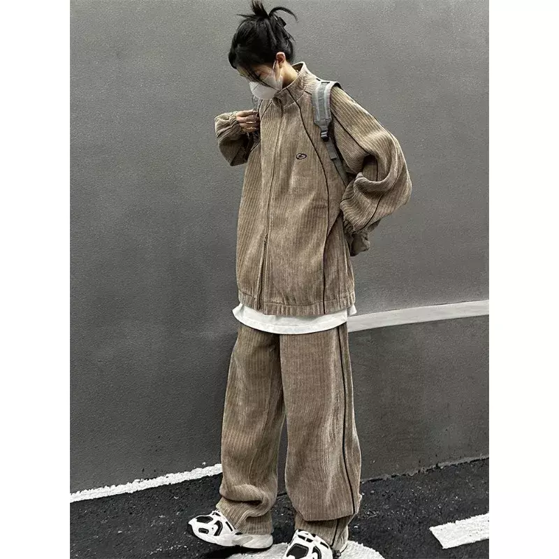 Koreańska wersja wysokiej klasy sztruksowej odzieży sportowej dla par retro niszowy sweter kurtka komplet ubrań dla mężczyzn i kobiet