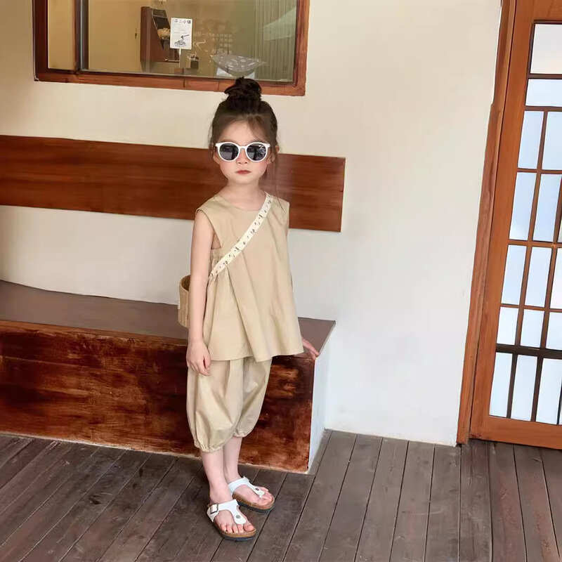 Sommer junges Baby zweiteilige Kleidung Set solide V-Kragen lose Weste koreanische Musselin dünne Laterne Hose Kleinkind Mädchen Outfits