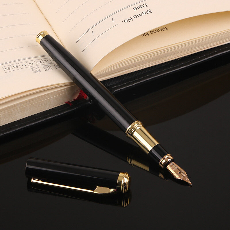Penna stilografica inchiostro metallico cancelleria per ufficio pennino da 0.5mm penne di fascia alta adatte per dare alle persone Logo personalizzato nome regalo