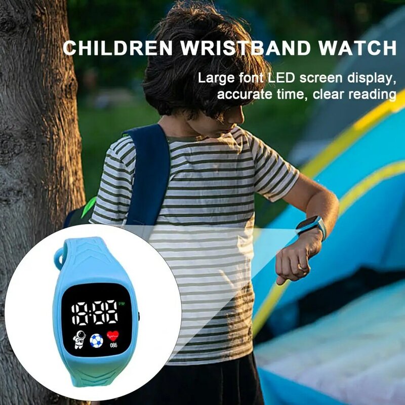 Relógio eletrônico LED ajustável para crianças, cor doce, pulseira de silicone, quadrado Spaceman Dial, esportes casuais, relógio de pulso digital para estudantes