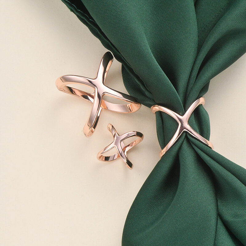 Semplice croce sciarpa Clip X forma spille in metallo per le donne fiocco cavo sciarpe fibbia titolare scialli gioielli accessori di abbigliamento
