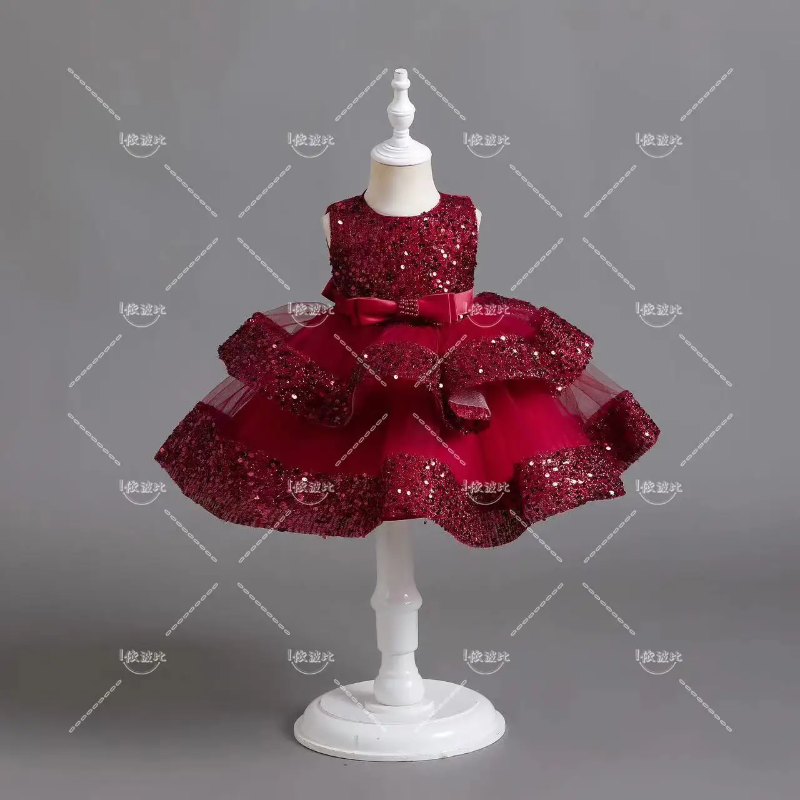 Nuovo vestito rosso per bambini, vestito da principessa con paillettes, vestito da banchetto di primo compleanno del tesoro delle donne, vestito da prestazione della ragazza