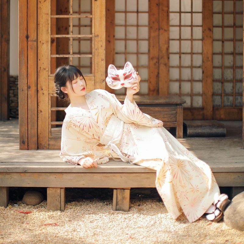 Japońska tradycyjna damska sukienka Kimono kwiatowy japoński szlafrok Retro damska pełna wdzięku sukienka ulepszona japońskie Kimono szlafrok