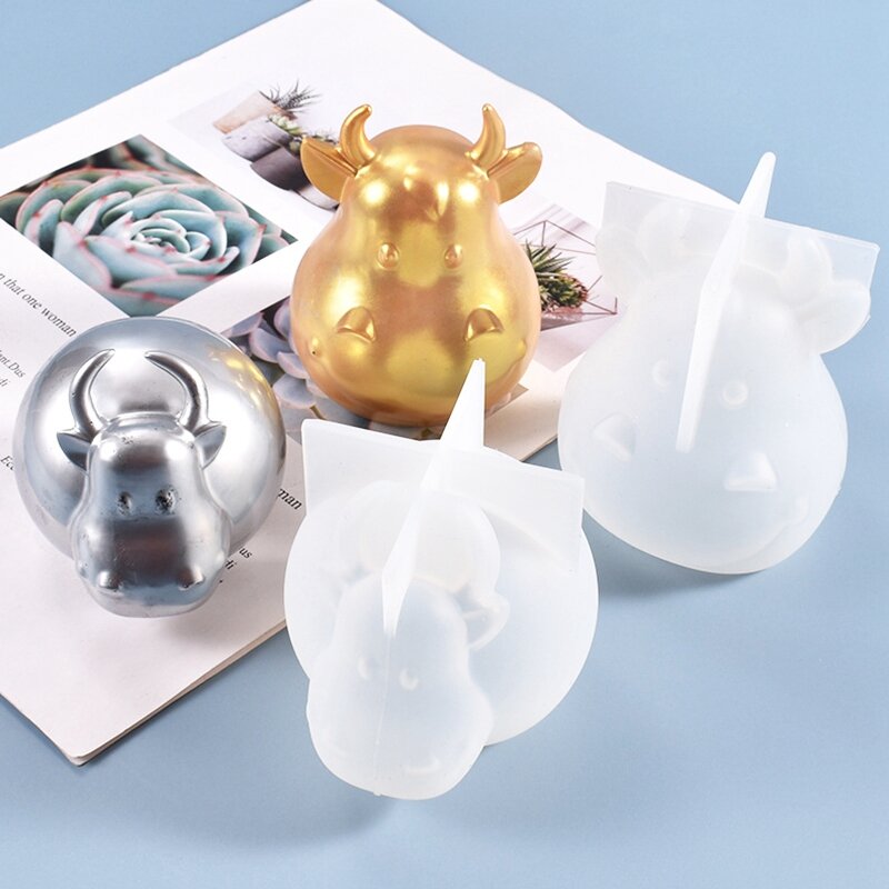 2Pcs Year Of The Ox Bully Diy Crystal Epoxy Mold Cute Three-Dimensional Ox Year Mascot Silicone Mold