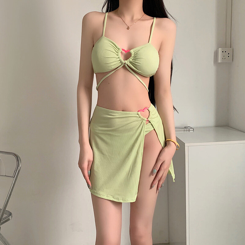 Sexy Korean Fashion Ribbed Halter Bikinis Sets Three Pieces Heart Ring Linked Swimsuit with Mini Skirt Padded Swimwear Biquini
