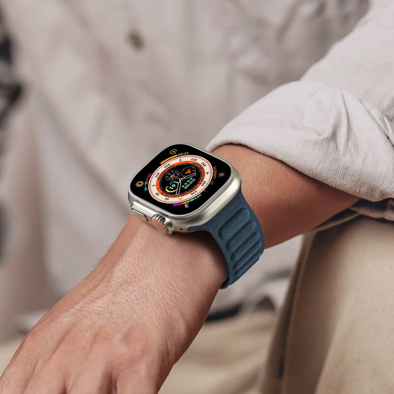 Ремешок Плетеный для Apple Watch Band Ultra 2, оригинальный магнитный браслет для iWatch Series 9 8 SE 7, 49 мм 44 мм 40 мм 45 мм 41 мм