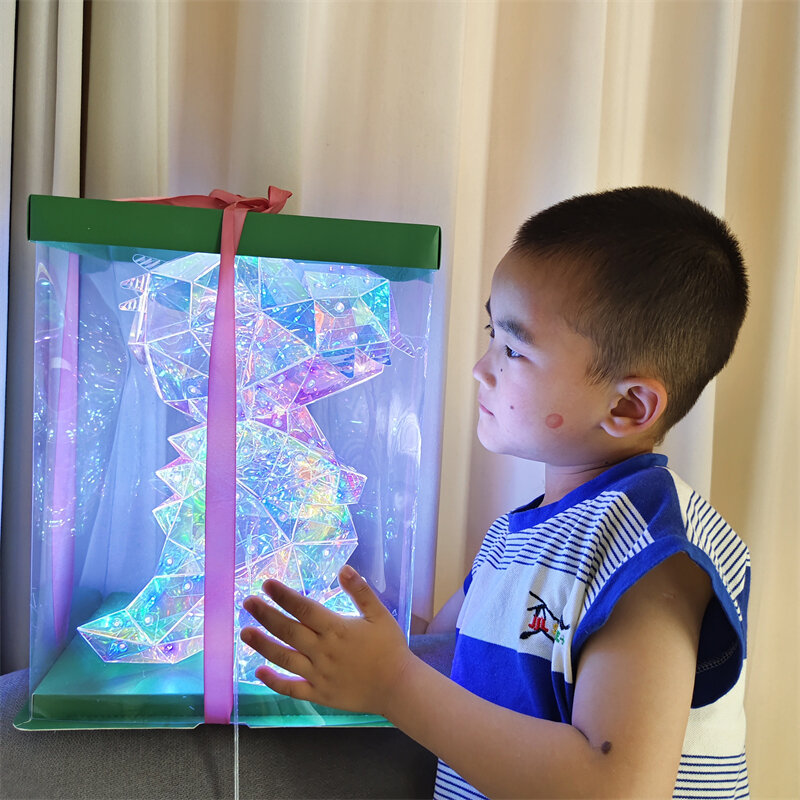 Prezent dla dzieci zabawka dinozaur chłopięcy międzynarodowy prezent urodzinowy dla dzieci lampa kolorowa świecące LED lampy stołowe i pudełko na prezent