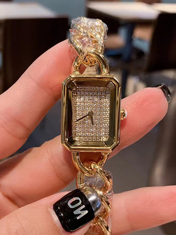 Designer steel square case studded with diamond dial chain strap Quartz watch 2024 Women's new watch Fashion luxury watch