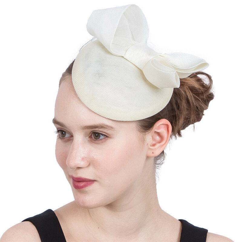 Sinamay topi Fascinator wanita pernikahan imitasi klip rambut hiasan kepala pengantin elegan dengan klip rambut topi Millinery pesta kawin Formal