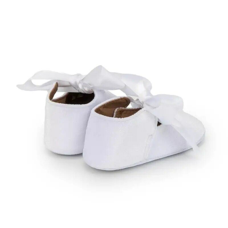 Zapatos de princesa antideslizantes para bebés y niñas, suela plana suave, cuna de goma de algodón, encantador nudo de mariposa, primeros pasos infantiles, 0-18m