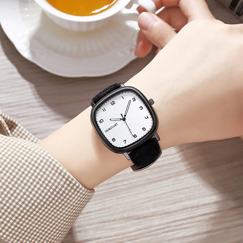 นาฬิกาควอตซ์แนวธุรกิจนาฬิกาควอตซ์สำหรับของขวัญวันเกิดเด็กผู้หญิงผู้ชายสายคาดกำมะหยี่แนวสปอร์ตสีทึบ