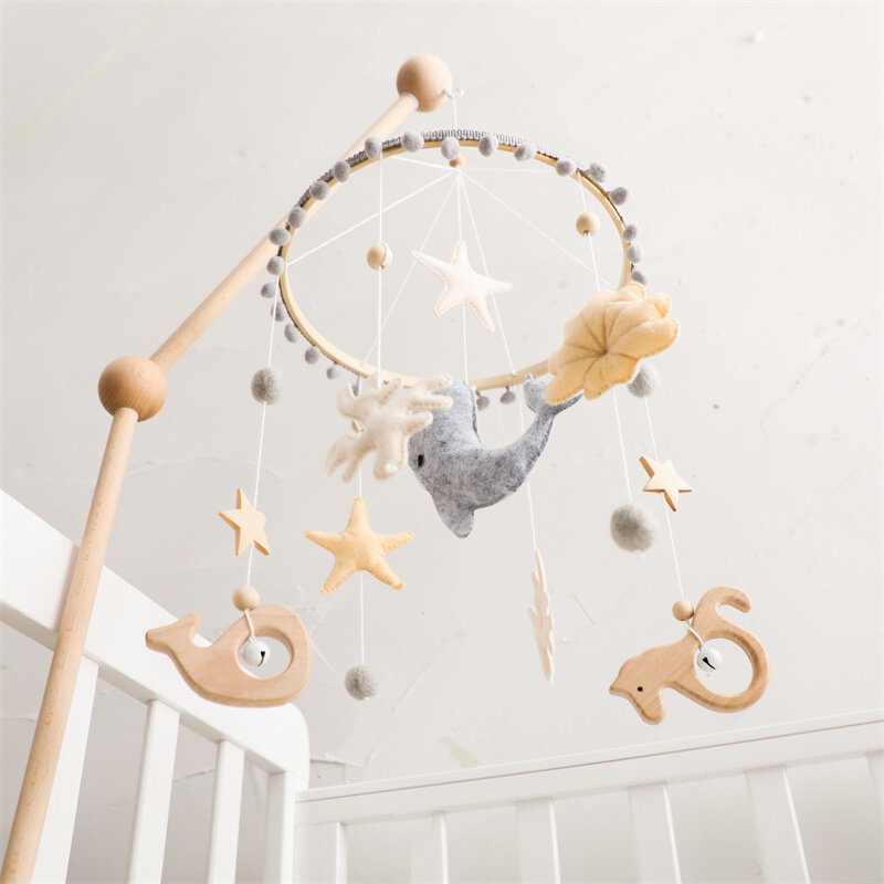 Baby weichen Filz Cartoon Wolle Ball Muschel Rasseln hängen Bett Glocke Neugeborene mobile Krippe Holz halterung Montessori Bildung Spielzeug