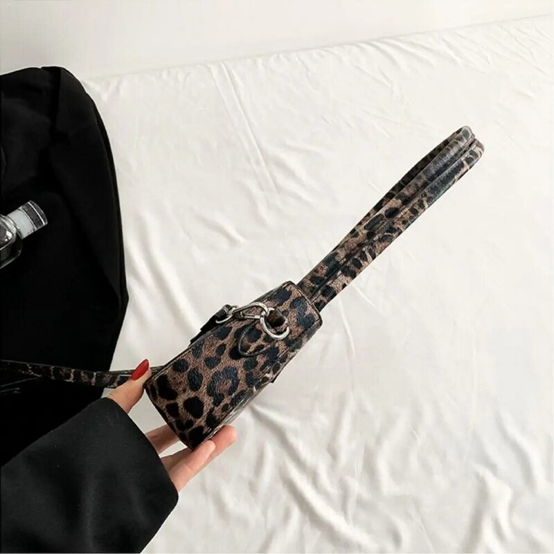 Bolso de mano Vintage con diseño de leopardo para mujer, bandolera de lujo para las axilas