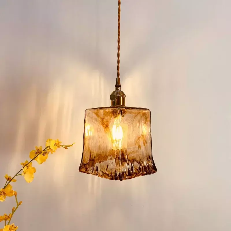Retro bursztynowa lampa szklany wisiorek LED E27 wisząca lampa na wyspę kuchenną salon sypialnia nocna wystrój domu oświetlenie wewnętrzne