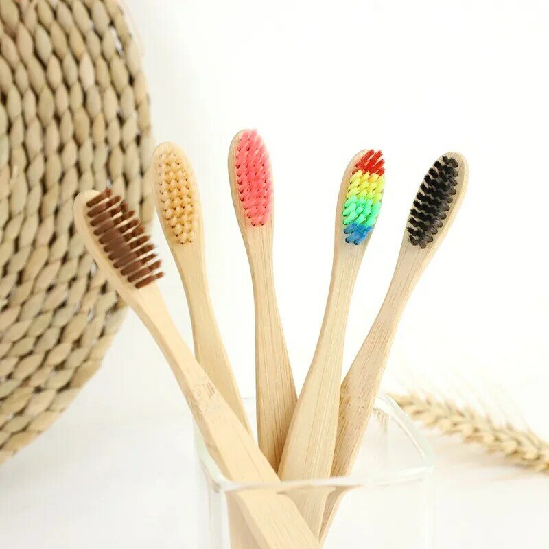 Escova de dentes de bambu com cerdas macias para adultos, eco amigável, biodegradável, sem plástico, higiene oral, punho de bambu, 1pc