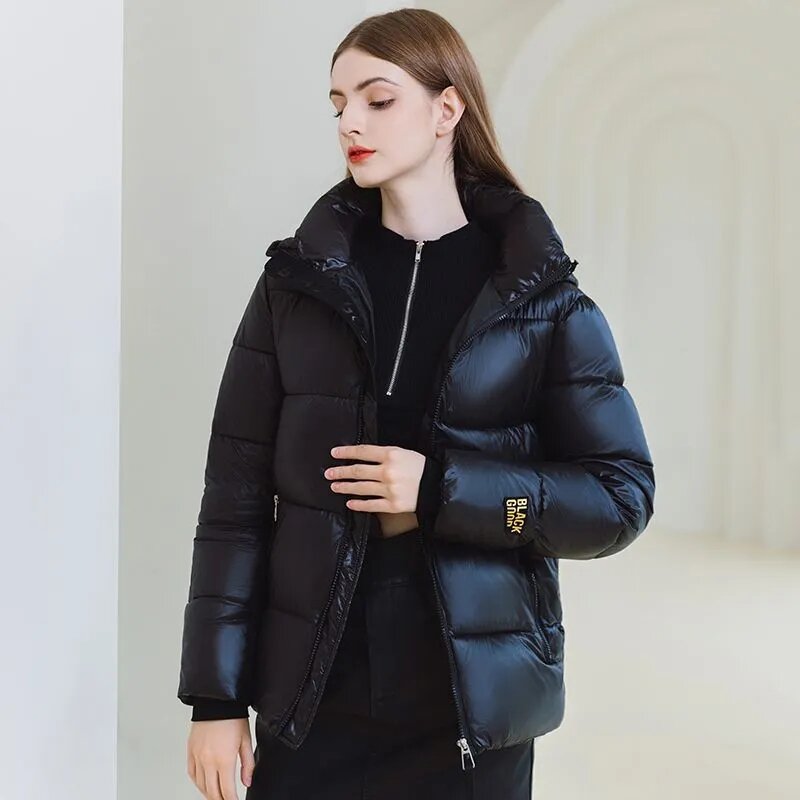Puchowy kurtka podszyta bawełną damski płaszcz 2023 nowy jesienno-zimowy gruby ciepły Parker modny luźny z kapturem pary zimne Coa