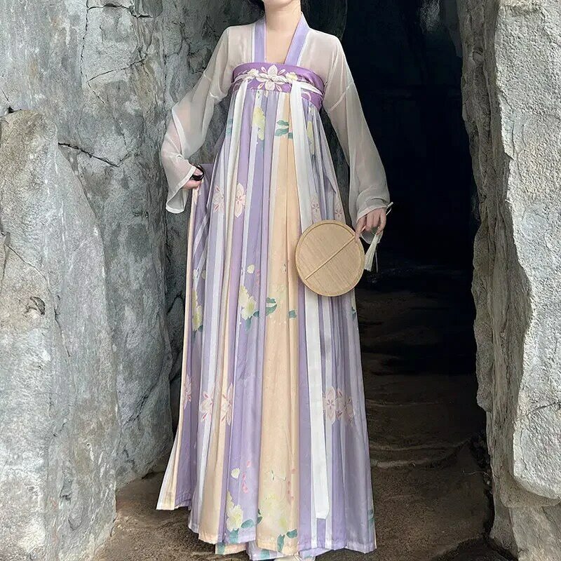 Tang Dynasty Hanfu ชุดผู้หญิงสไตล์จีนย้อนยุค Sablon Bunga เจ้าหญิงชุดบนเวทีแบบดั้งเดิมชุดยาวสง่างาม