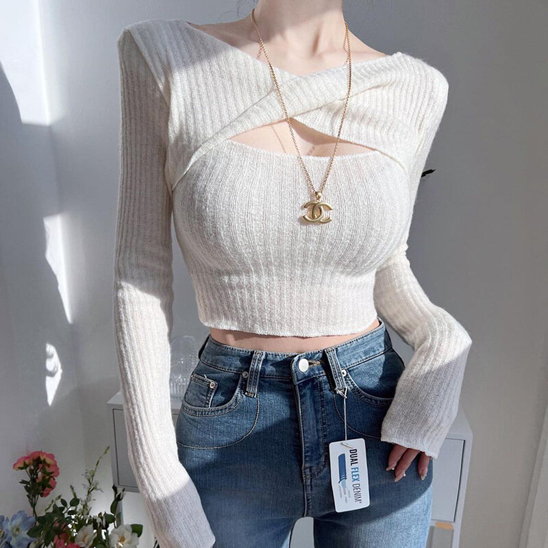 Autumn Knitted Top Fashionable Twisted Hollow Long Sleeve Short Sexy Chest Showing Fit Elastic Underlay Knitted Bottom