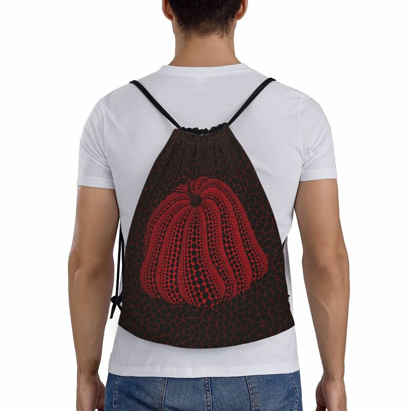 Mochila de cordão personalizada para mulheres e homens, sacos de abóbora de arte abstrata Yayoi Kusama, sacos esportivos leves, compras