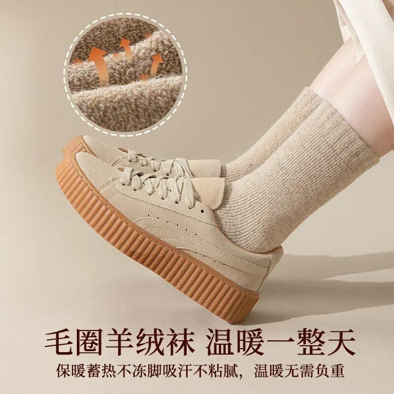 chaussettes en laine épaisse de couleur unie chaussettes mi-mollet pour femmes chaussettes épaisses chaudes et décontractées
