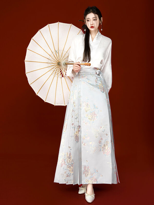 Ming Dynasty Hanfu ผู้หญิงกระโปรงสานหน้าม้าสีทองสไตล์จีนสำหรับใช้ในชีวิตประจำวัน2024ใหม่ฤดูใบไม้ผลิสไตล์จีน