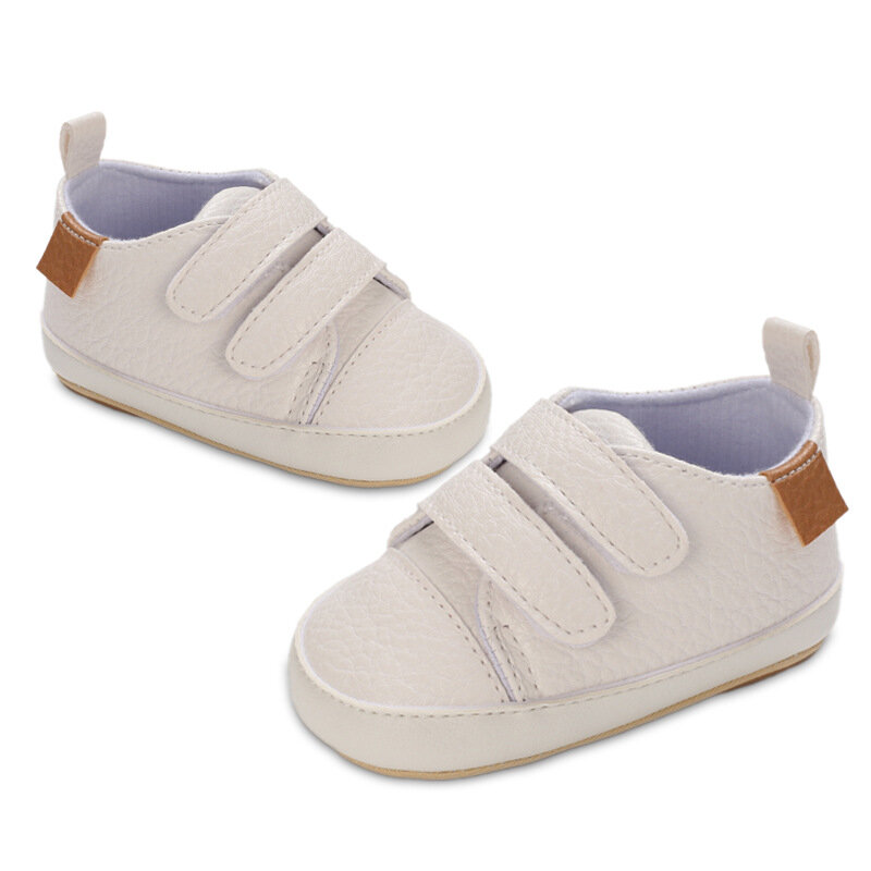 Sepatu sneaker bayi lelaki perempuan, kulit PU anti Slip sol karet sepatu bayi baru lahir balita pertama jalan