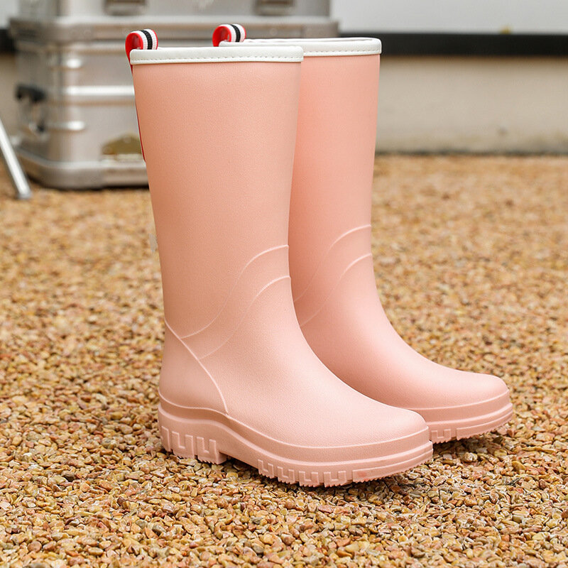 รองเท้าบูทยางยาวครึ่งน่องสำหรับผู้หญิงรองเท้ากันฝนกันน้ำรองเท้าลุยน้ำรองเท้าบูทหน้าฝนสำหรับทำงานสวน