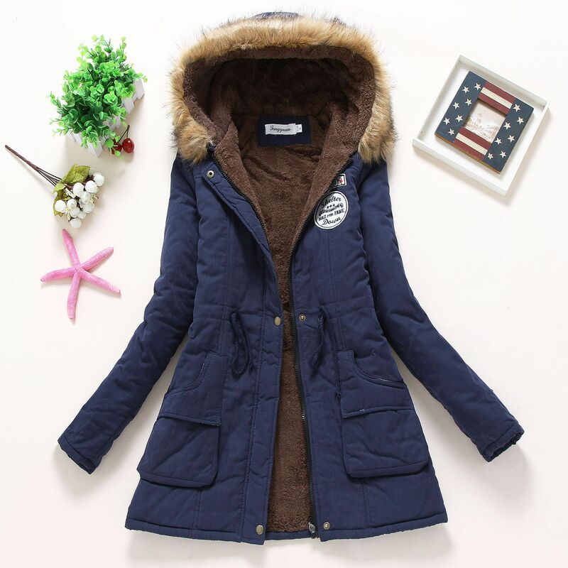 女性用の暖かいフード付きジャケット,2022,新しい冬の暖かいジャケット,女性用の無地のコート,厚いパーカー