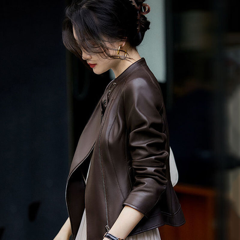 Giacche corte da donna cappotto 2024 primavera moda PU in pelle sintetica con cerniera Splicing colletto alla coreana cappotti da locomotiva Skinny da donna