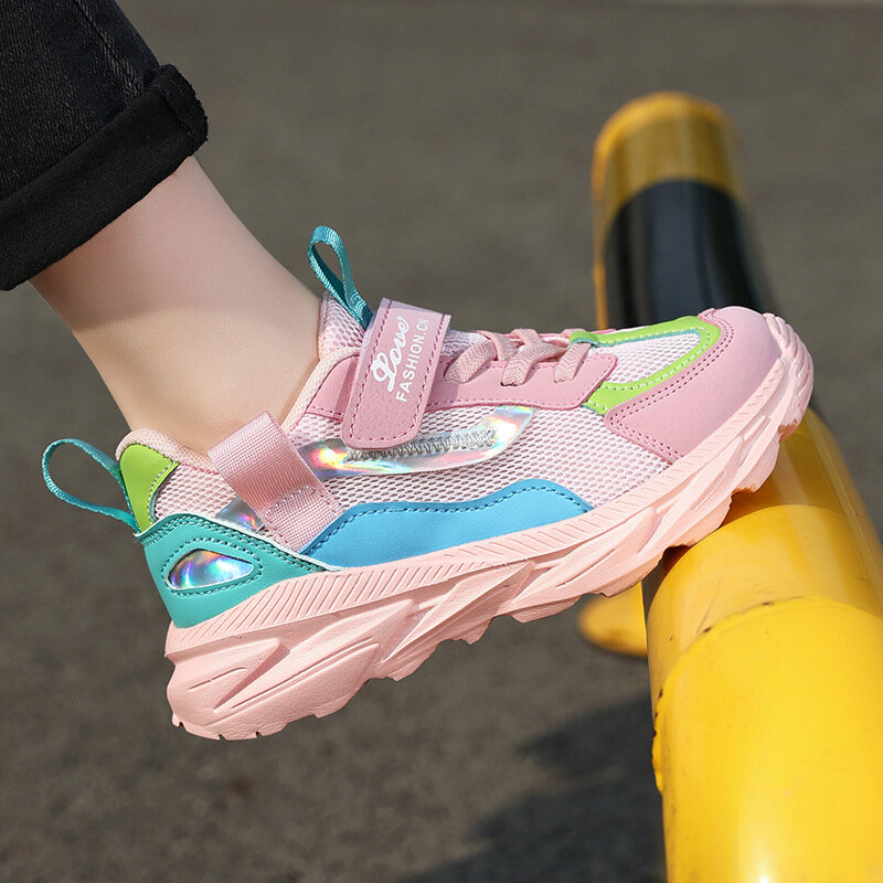 รองเท้าวิ่งนักเรียนลำลองแฟชั่นเด็กผู้หญิง, รองเท้าผ้าใบสีชมพูขนาดเล็กระบายอากาศได้สำหรับปีนเขา2024